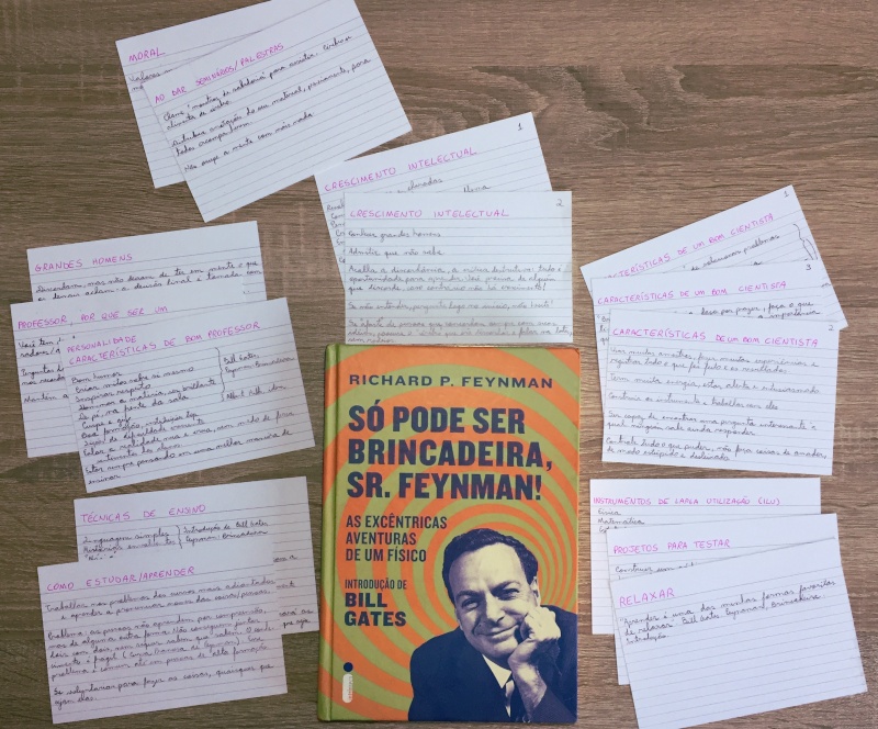 Brincando, Feynman me tornou um acadêmico melhor